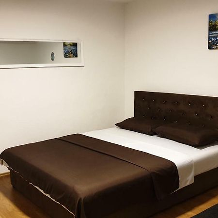 מוסטר Accommodation Vesa מראה חיצוני תמונה