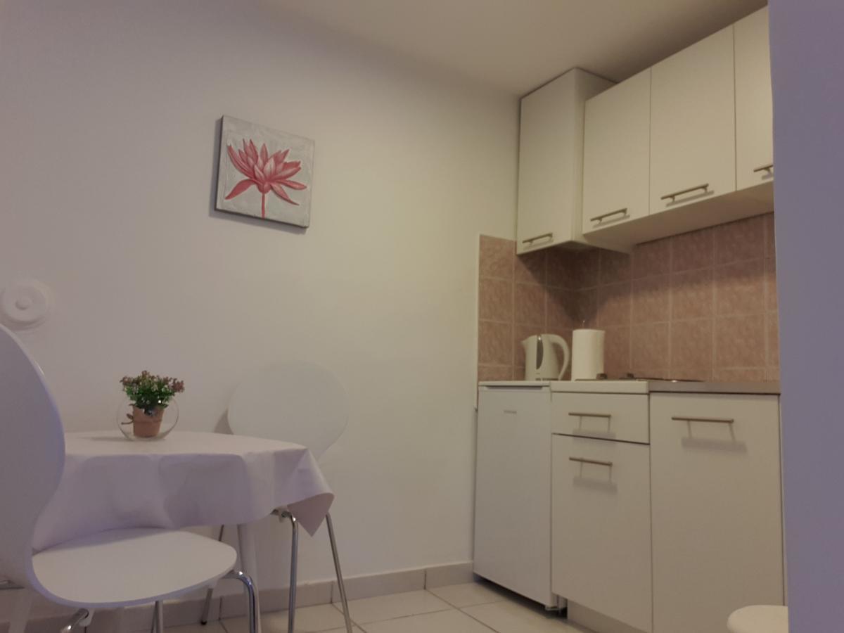 מוסטר Accommodation Vesa מראה חיצוני תמונה