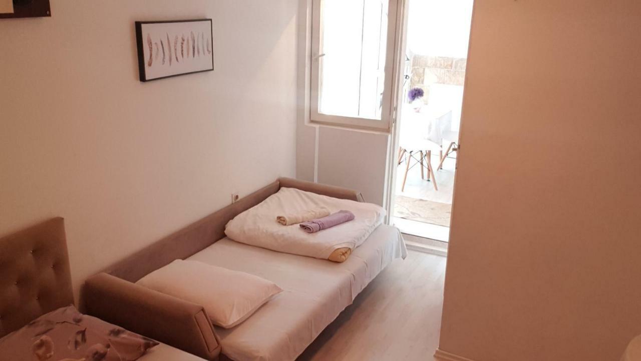 מוסטר Accommodation Vesa מראה חיצוני תמונה