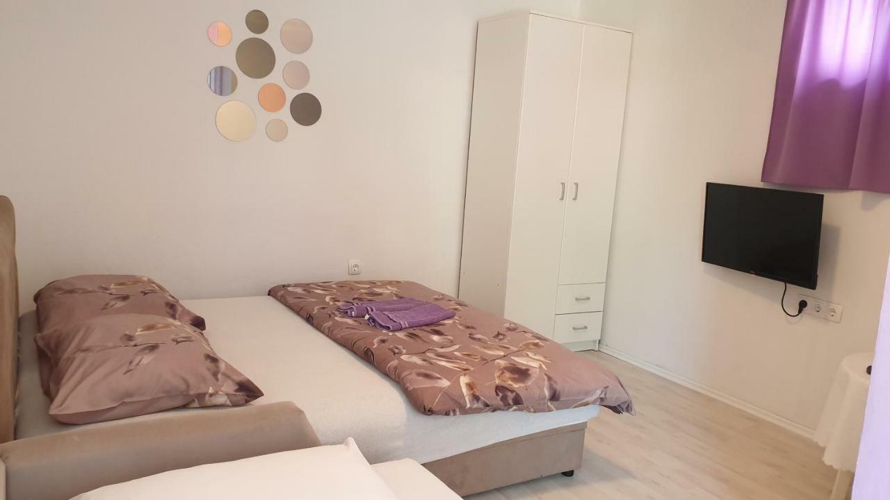 מוסטר Accommodation Vesa מראה חיצוני תמונה